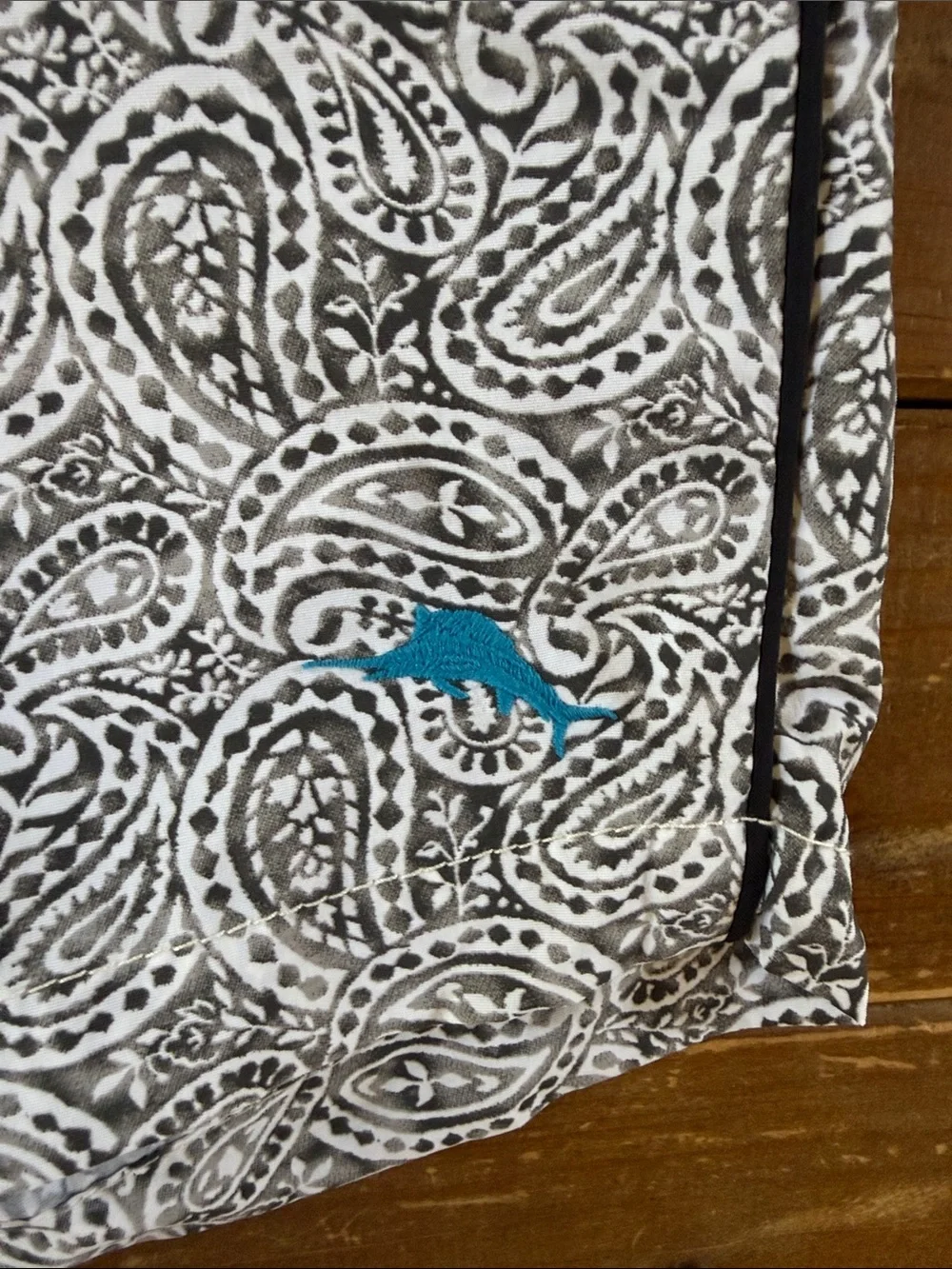 Tommy Bahama like new